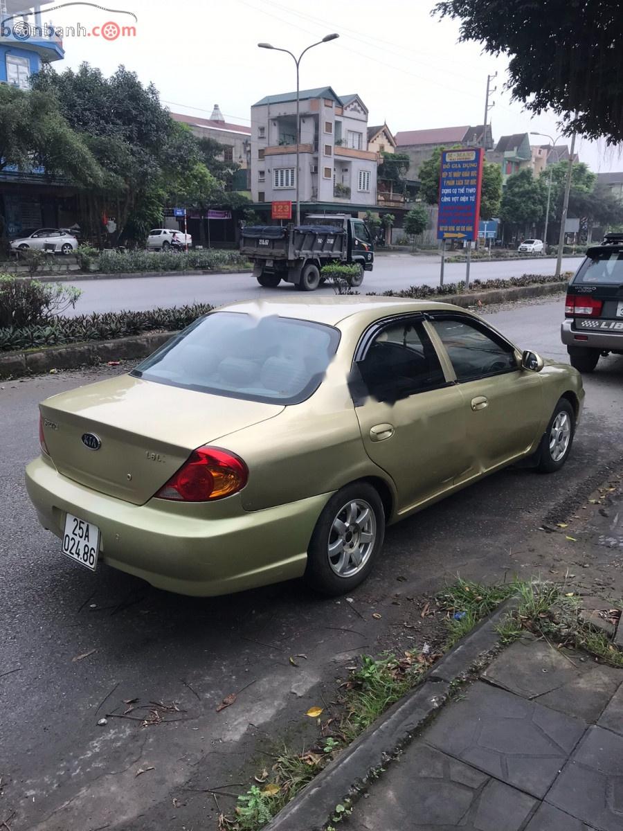 Kia Spectra 2004 - Cần bán gấp Kia Spectra 2004 giá cạnh tranh