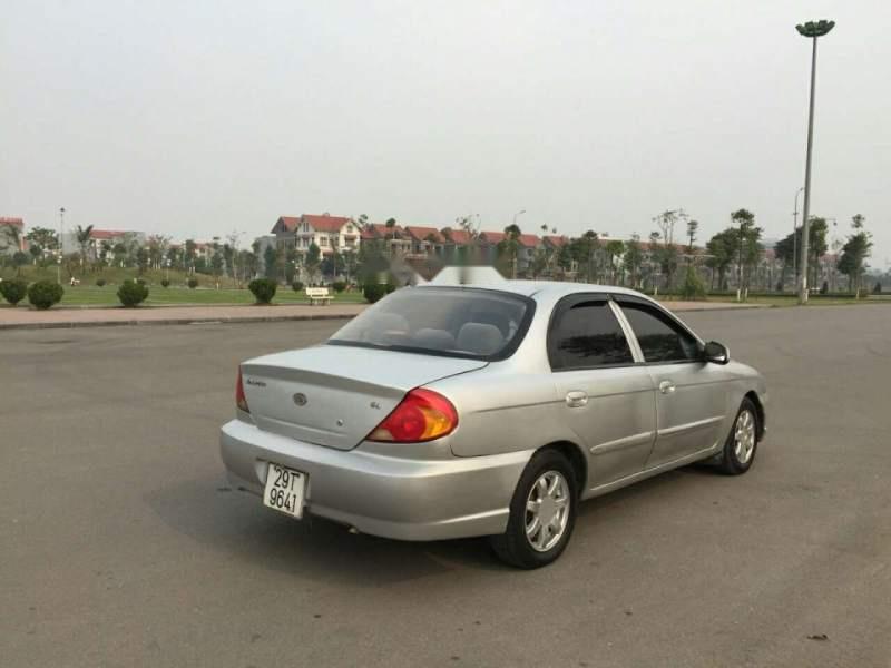 Kia Spectra 2003 - Bán Kia Spectra đời 2003, màu bạc như mới, giá 97tr