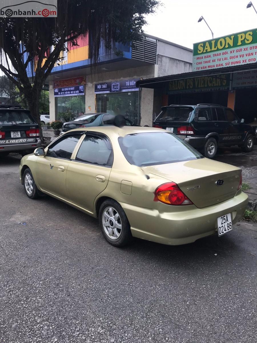 Kia Spectra 2004 - Cần bán gấp Kia Spectra 2004 giá cạnh tranh