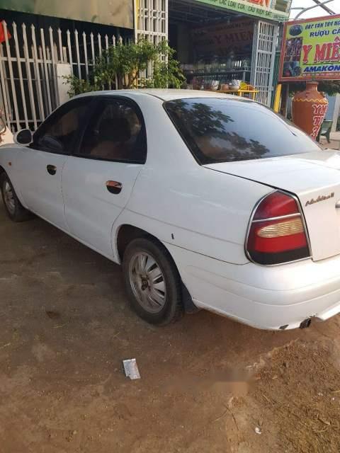 Daewoo Nubira   2001 - Cần bán xe Daewoo Nubira 2001, màu trắng