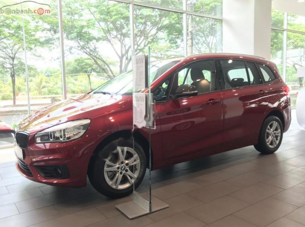 BMW 2 Series 218i Gran Tourer 2018 - Bán xe BMW 2 Series 218i Gran Tourer sản xuất 2018, màu đỏ, nhập khẩu nguyên chiếc