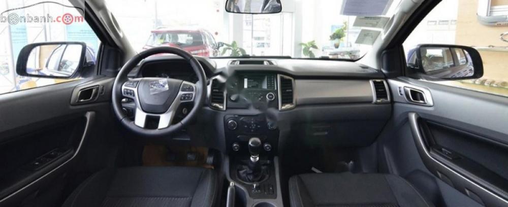 Ford Everest Titanium 2.0L 4x4 AT 2019 - Bán Ford Everest Titanium 2.0L 4x4 AT sản xuất năm 2019, màu trắng, nhập khẩu