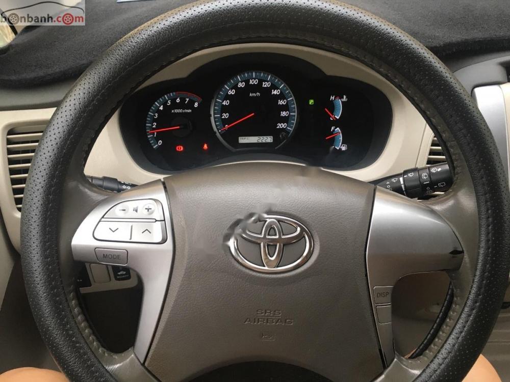 Toyota Innova   2012 - Xe Toyota Innova đời 2013 chính chủ, giá chỉ 498 triệu