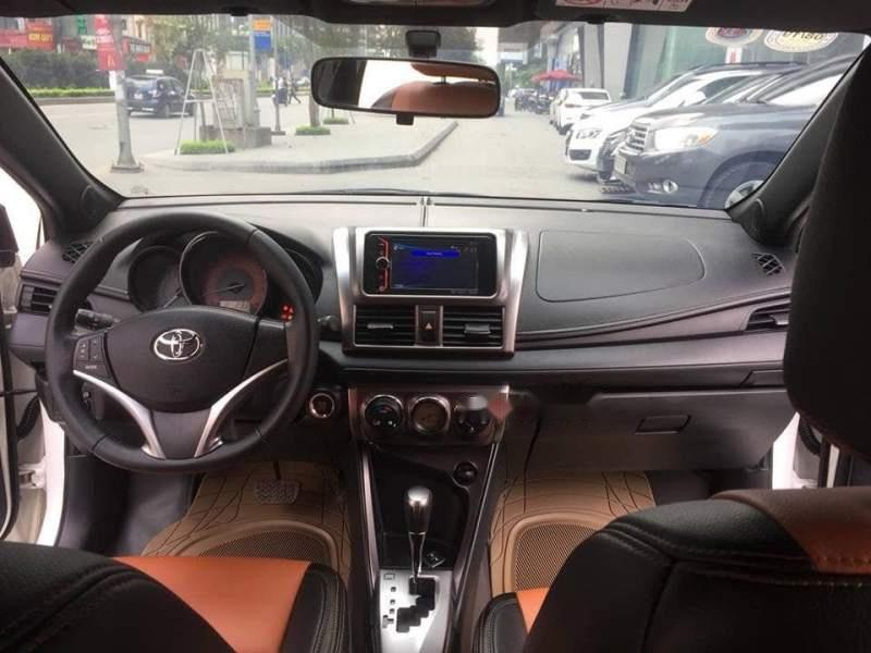 Toyota Yaris   2016 - Cần bán lại xe Toyota Yaris đời 2016, màu trắng, giá chỉ 620 triệu