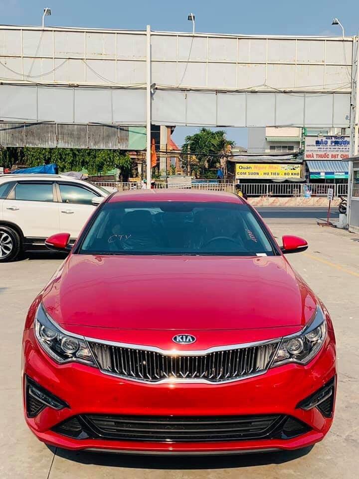 Kia Optima Luxury 2019 - Bán ô tô Kia Optima Luxury sản xuất năm 2019, màu đỏ