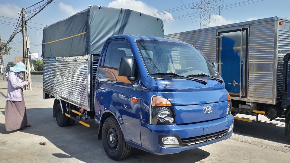 Hyundai Porter H150  2018 - Bán xe Hyundai Porter H150 đời 2018, màu xanh lam, nhập khẩu chính hãng