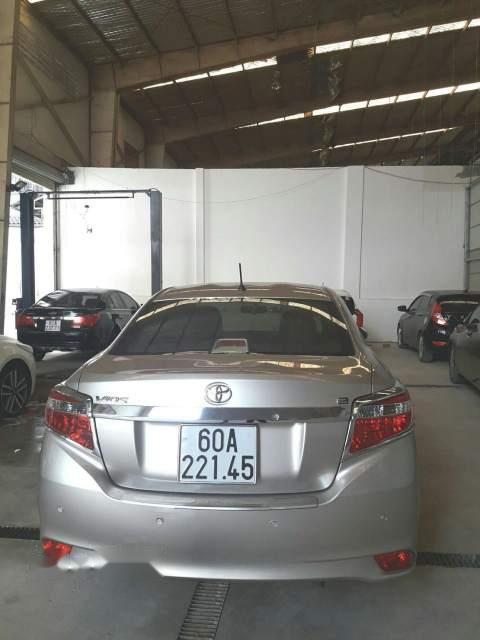 Toyota Vios  1.5 MT 2015 - Bán Toyota Vios 1.5 MT năm sản xuất 2015, màu vàng