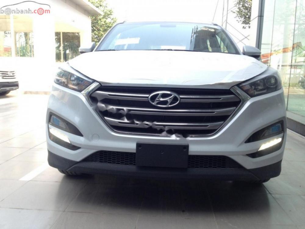 Hyundai Tucson 2.0 ATH 2019 - Bán xe Hyundai Tucson 2.0 ATH đời 2019, màu trắng