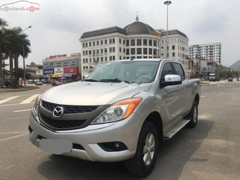 Mazda BT 50 2012 - Bán xe Mazda BT 50 sản xuất năm 2012, màu bạc, nhập khẩu còn mới