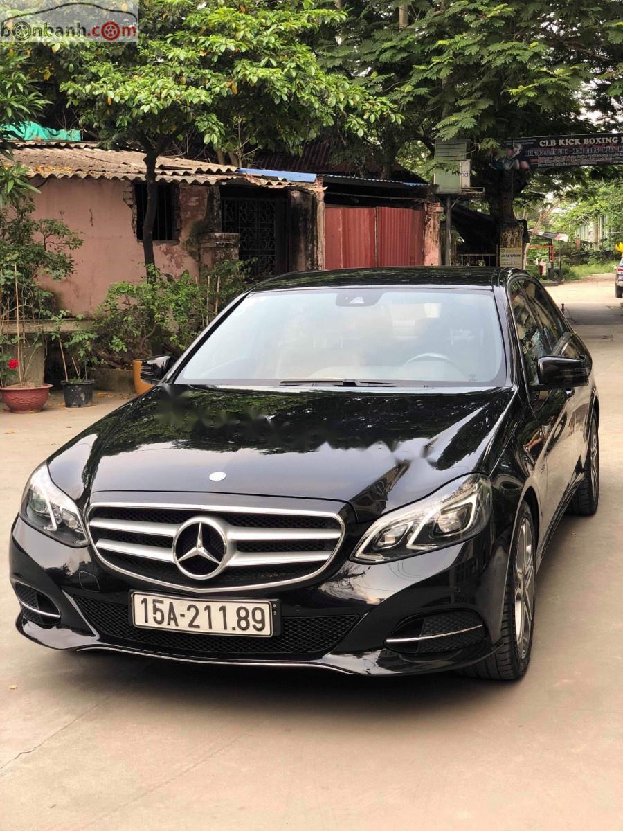 Mercedes-Benz E class E200 2015 - Cần bán xe cũ Mercedes E200 đời 2015, màu đen