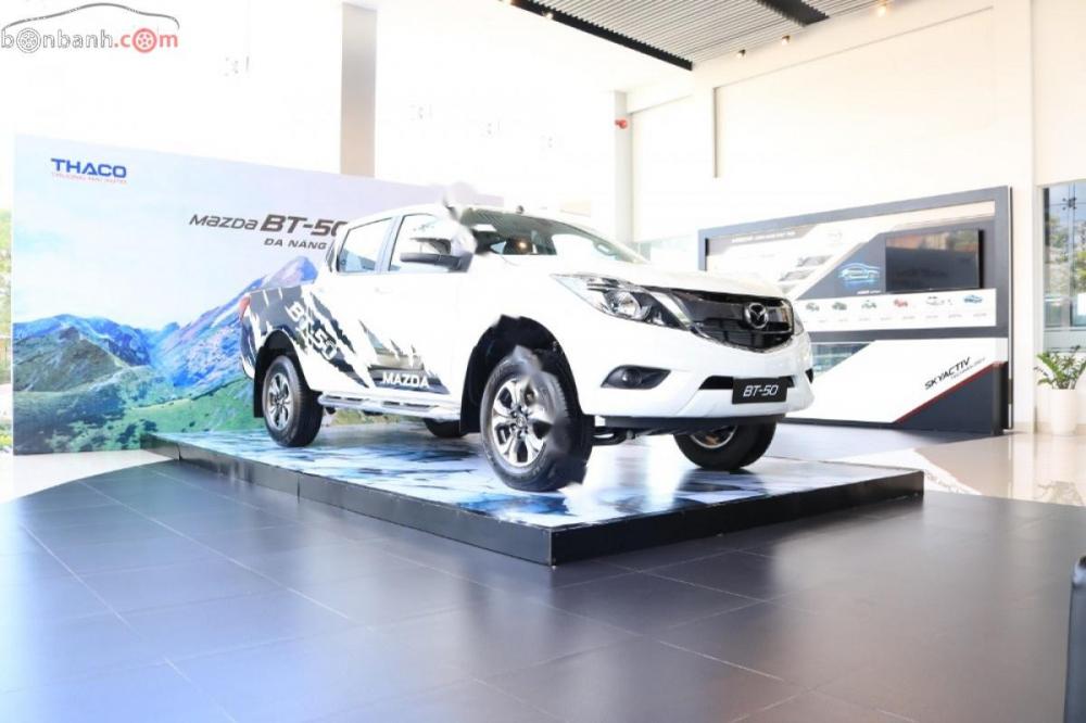 Mazda BT 50 2.2L 4x2 AT 2018 - Cần bán Mazda BT 50 2.2L 4x2 AT 2018, màu trắng, nhập khẩu