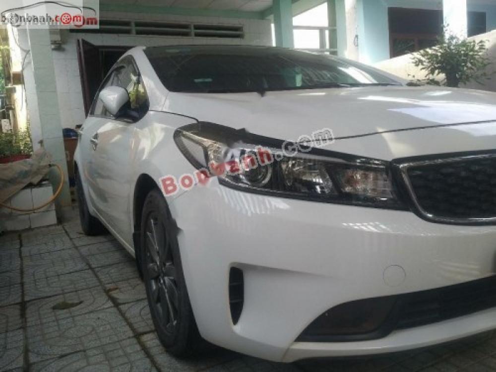 Kia Cerato AT 2016 - Bán xe Kia Cerato AT sản xuất 2016, màu trắng