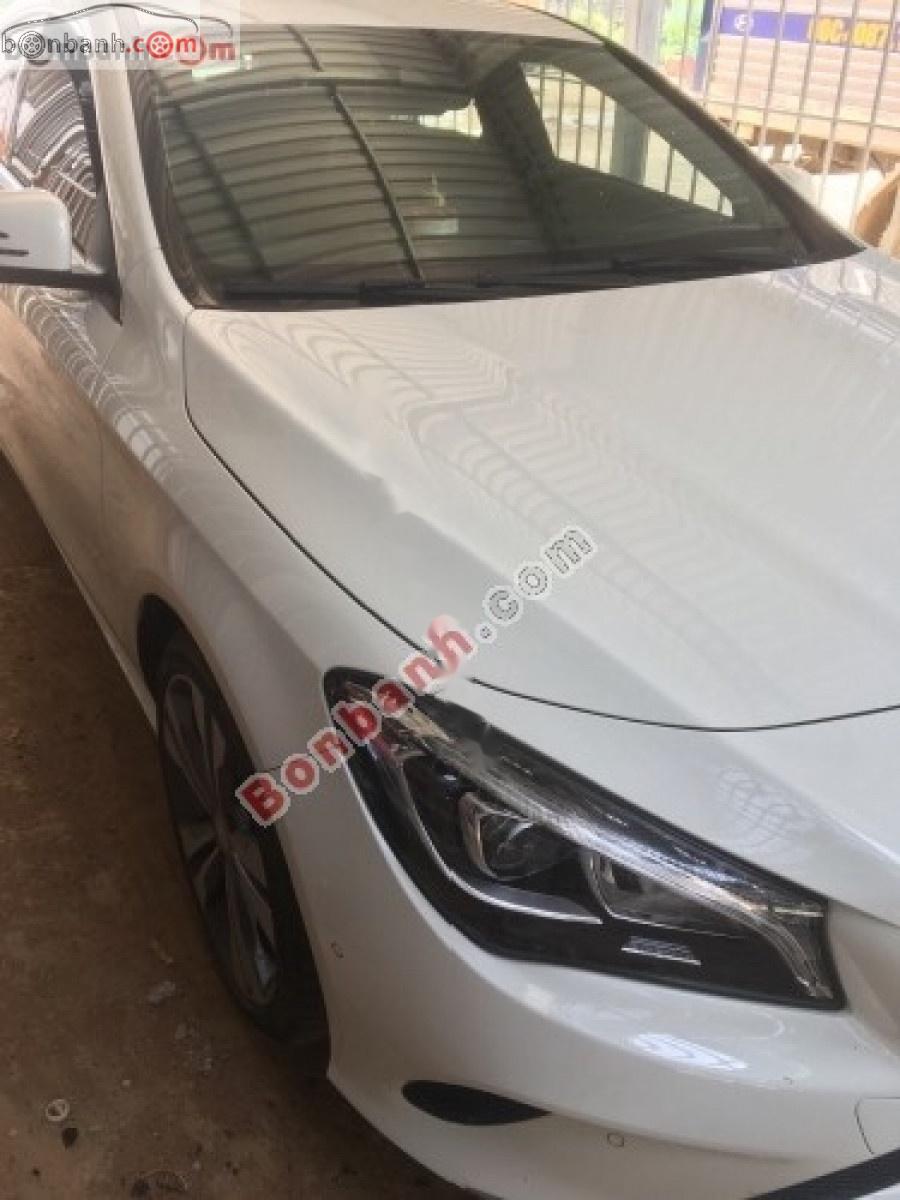 Mercedes-Benz CLA class 200 2018 - Bán xe Mercedes CLA200 2018, màu trắng, nhập khẩu