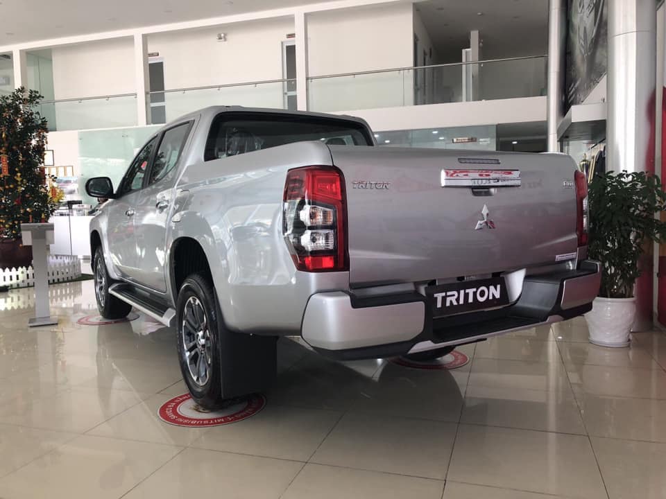 Mitsubishi Triton 4x2 AT 2019 - Bán Triton 2019, tặng bộ phụ kiện 25 triệu đồng khi mua xe New