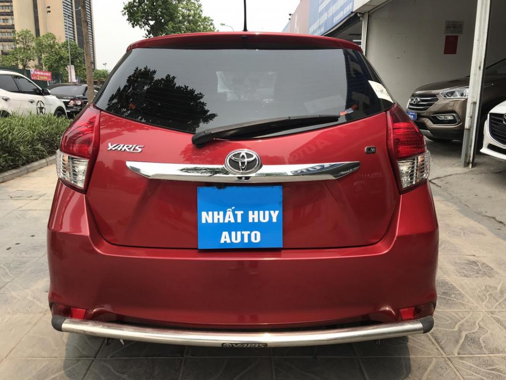 Toyota Yaris 1.3G 2015 - Cần bán xe Toyota Yaris 1.3G đời 2015, màu đỏ, nhập khẩu, giá chỉ 558 triệu