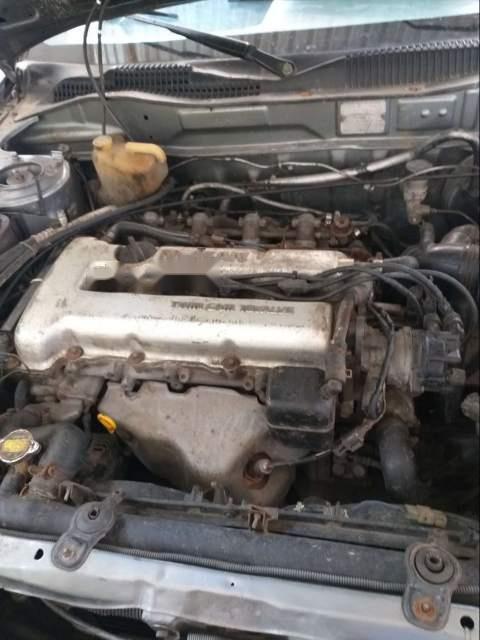 Nissan Primera   1992 - Bán Nissan Primera năm sản xuất 1992, màu xám, nhập khẩu