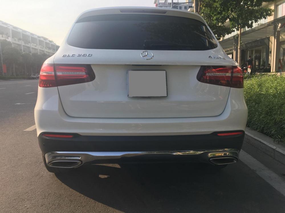 Mercedes-Benz GLC-Class AMG 250 4Matic  2016 - Bán xe Mercedes GLC250 năm 2016, AMG, màu trắng