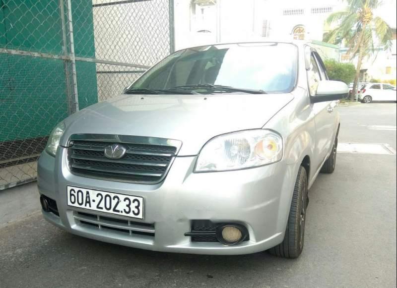 Daewoo Gentra MT 2010 - Cần bán xe Daewoo Gentra MT sản xuất 2010, màu bạc 