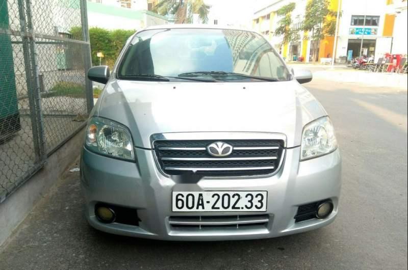 Daewoo Gentra MT 2010 - Cần bán xe Daewoo Gentra MT sản xuất 2010, màu bạc 