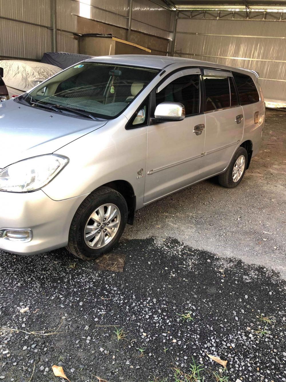 Toyota Innova 2.0 G 2009 - Cần bán xe Innova 2009 số sàn