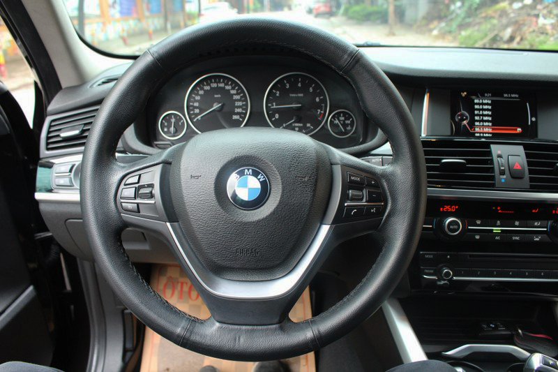 BMW X3 X3 Xdrive20i 2014 - Bán BMW X3 Xdrive20i đời 2014, màu đen, nhập khẩu
