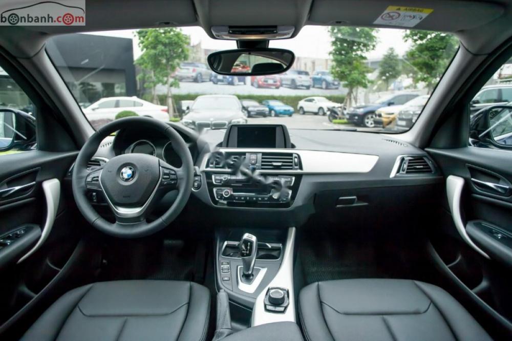 BMW 1 Series 118i 2018 - Bán BMW 1 Series 118i sản xuất năm 2018, màu xanh lam, xe nhập