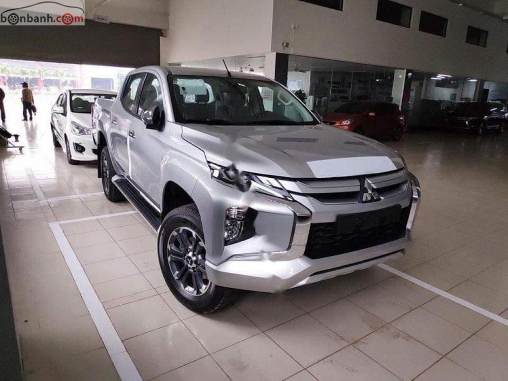 Mitsubishi Triton 2019 - Bán Mitsubishi Triton sản xuất năm 2019, màu bạc, nhập khẩu nguyên chiếc