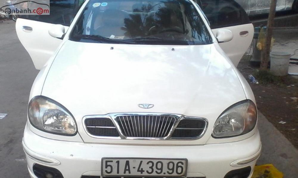 Daewoo Lanos 2002 - Cần bán gấp Daewoo Lanos sản xuất 2002, màu trắng, 110 triệu
