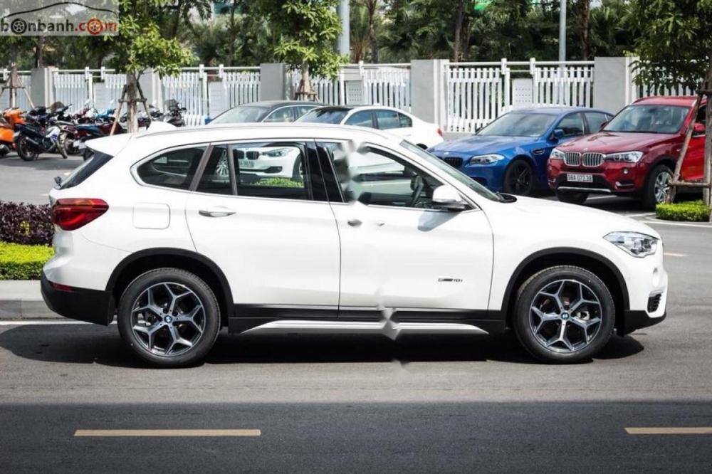 BMW X1 sDrive18i 2018 - Cần bán xe BMW X1 sDrive18i 2018, màu trắng, xe nhập