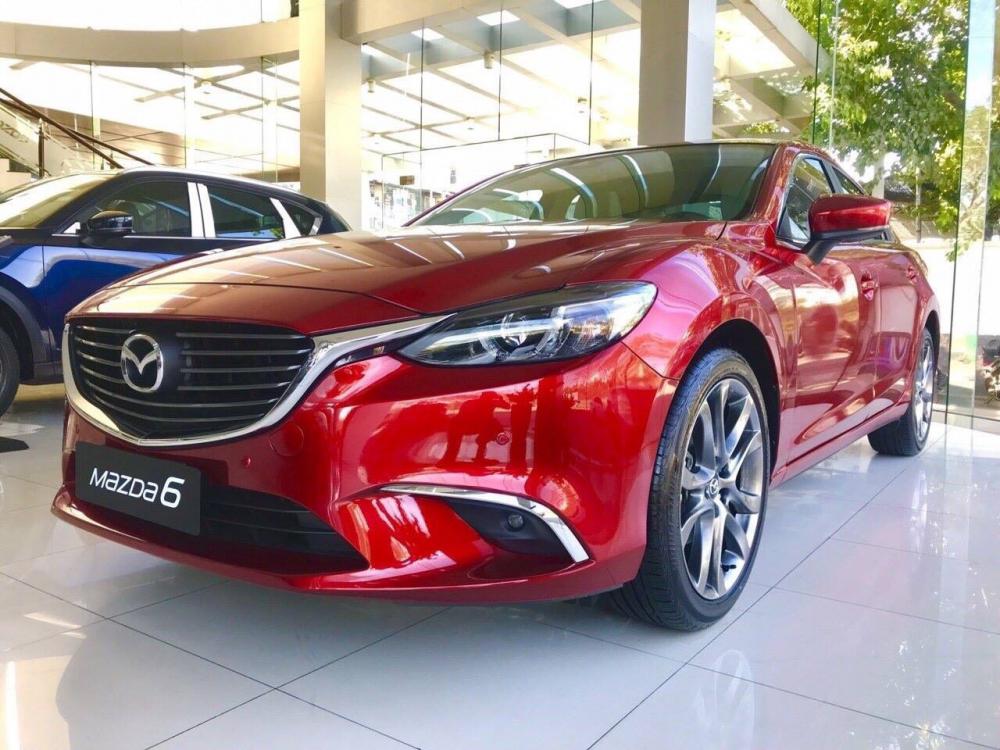 Mazda 3 2019 - Khuyến mãi tháng 4 - Mazda 3 - màu đỏ - xe có sẵn giao ngay - KM lên đến 25 triệu - 0906.612.900