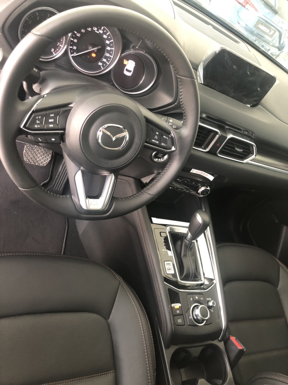 Mazda CX 5 2019 - Khuyến mãi tháng 4 - Mazda CX5 - khuyến mãi ngay 30 triệu + option - liên hệ: 0906612900