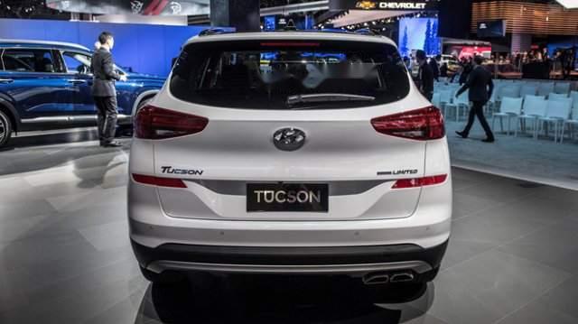 Hyundai Tucson    2019 - Bán xe Hyundai Tucson 2019, màu trắng, giá chỉ 890 triệu