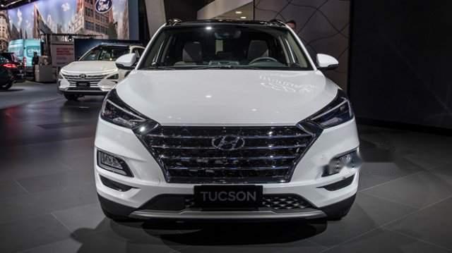 Hyundai Tucson    2019 - Bán xe Hyundai Tucson 2019, màu trắng, giá chỉ 890 triệu