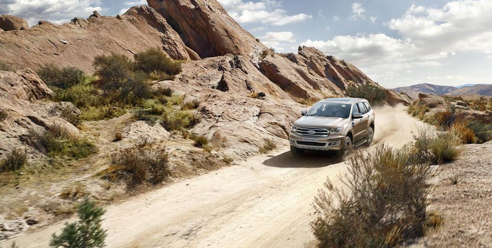 Ford Everest 2019 - Bán Ford Everest xe có sẵn giao ngay