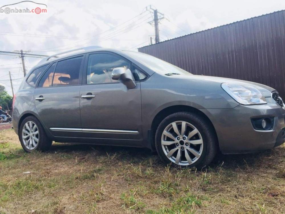 Kia Carens 2011 - Xe Kia Carens đời 2011, màu bạc giá cạnh tranh