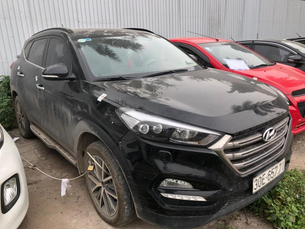 Hyundai Tucson 2016 - Cần bán Hyundai Tucson năm 2016, màu đen, nhập khẩu Hàn Quốc, giá tốt