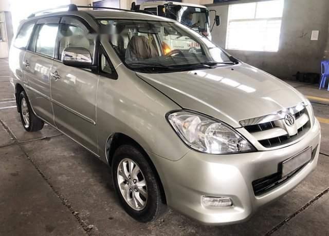 Toyota Innova 2008 - Bán Toyota Innova năm 2008, màu bạc xe gia đình