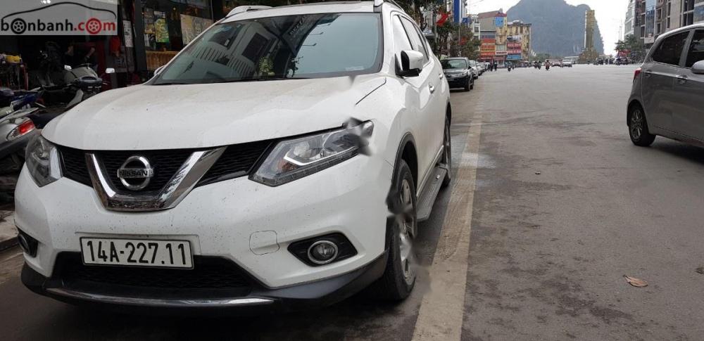 Nissan X trail 2016 - Cần bán xe Nissan X trail 2016, màu trắng chính chủ, 810tr