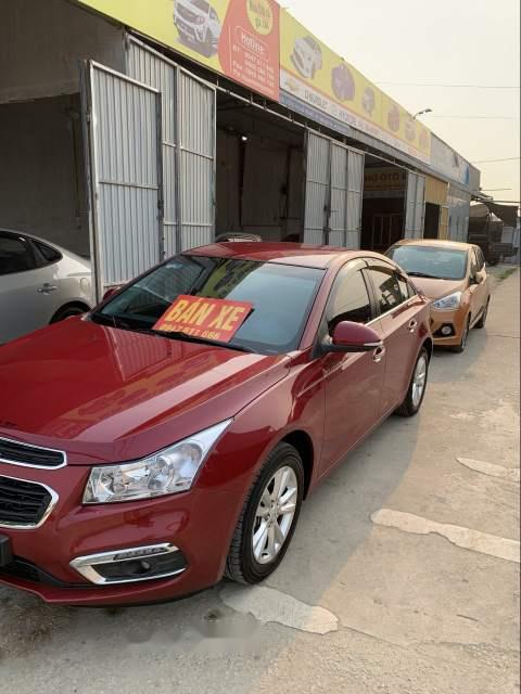 Chevrolet Cruze LT 2018 - Cần bán xe Chevrolet Cruze LT sản xuất 2018, màu đỏ