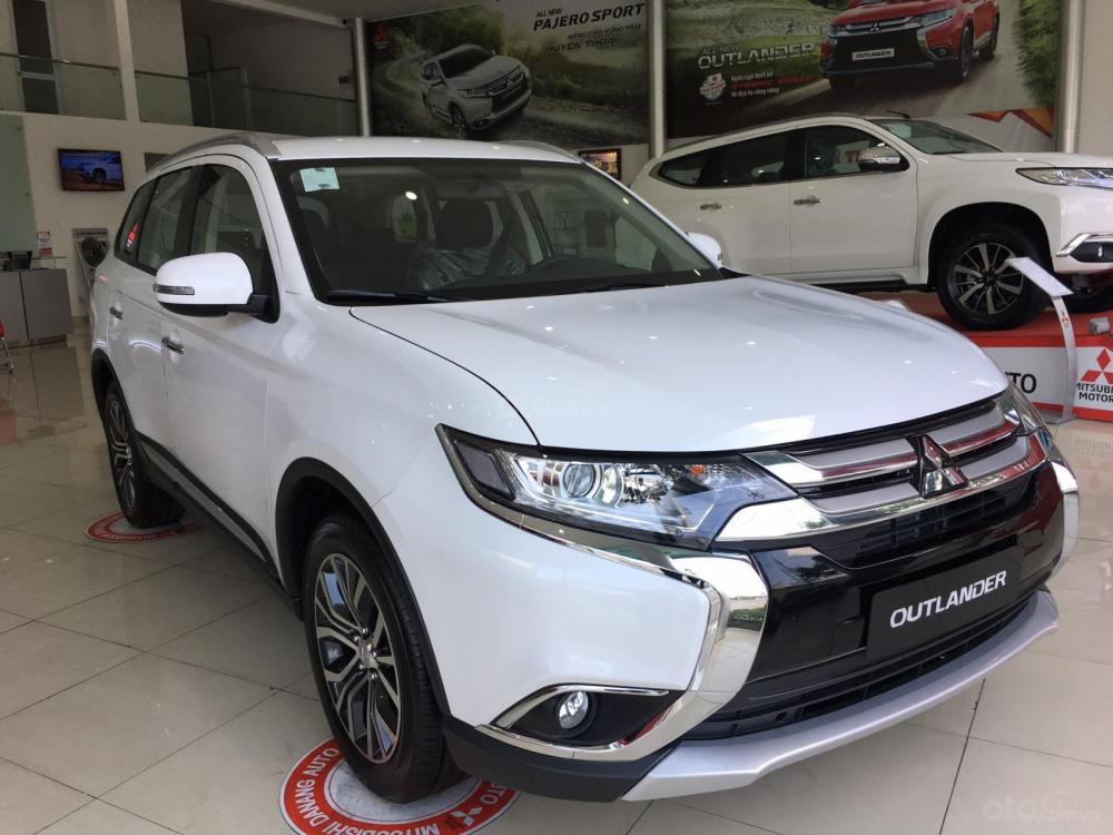 Mitsubishi Outlander 2.0 AT 2019 - Bán xe Mitsubishi 2.0 AT SX 2019, giá 807tr, LH 0905.269.075