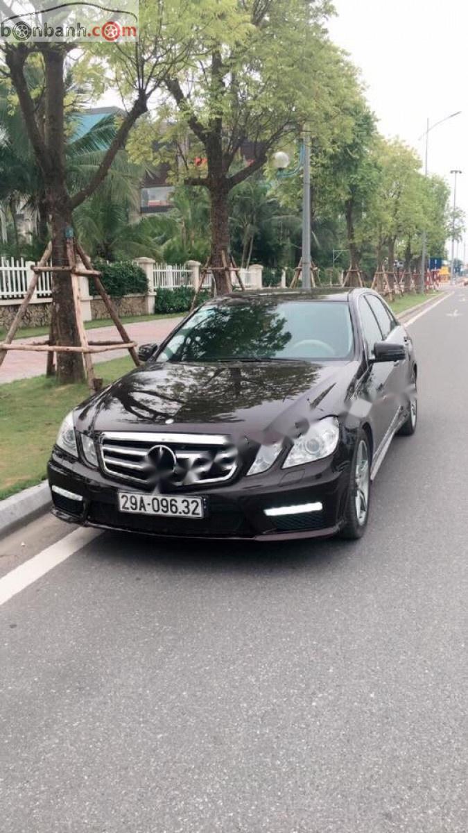 Mercedes-Benz E class 250 CGi 2010 - Cần bán gấp Mercedes 250 CGi năm 2010, màu đen 