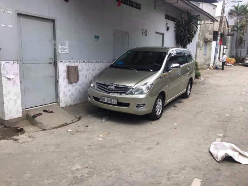 Toyota Innova  J   2008 - Cần bán lại xe Toyota Innova J sản xuất năm 2008 chính chủ