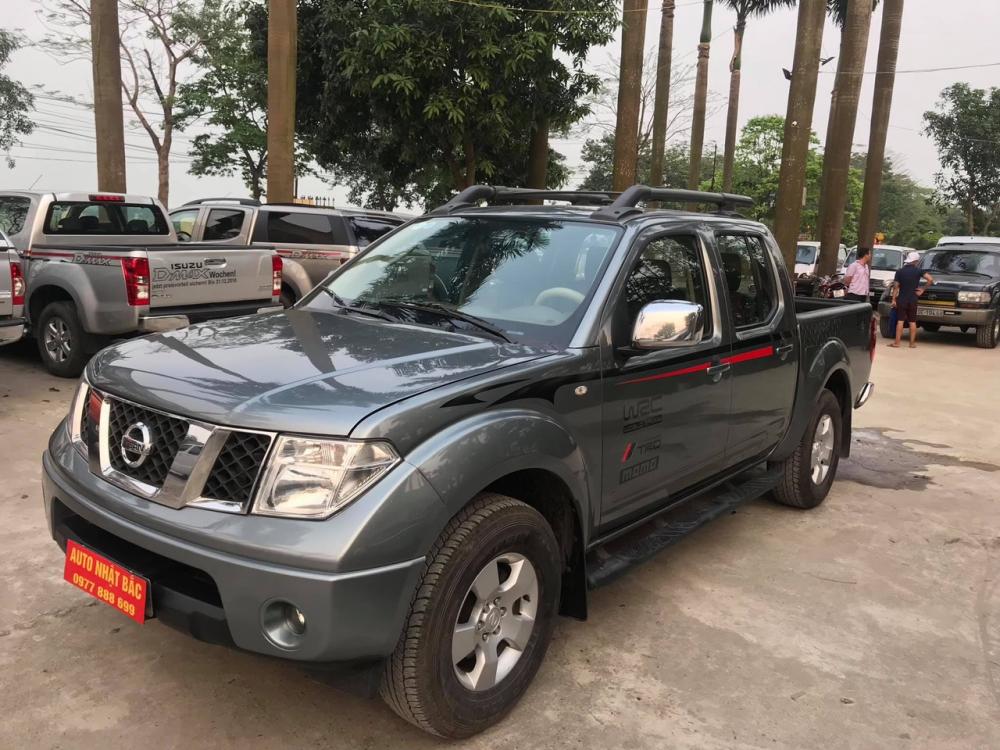 Nissan Navara 2012 - Bán Nissan Navara đời 2012, đăng ký 2013, bản cao cấp 2 cầu, số tự động, xe nguyên bản không đâm đụng va ngã hay ngập nước