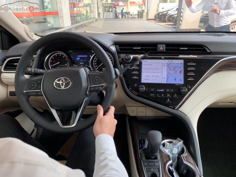 Toyota Camry   2019 - Bán Toyota Camry đời 2019, màu đen, nhập khẩu nguyên chiếc