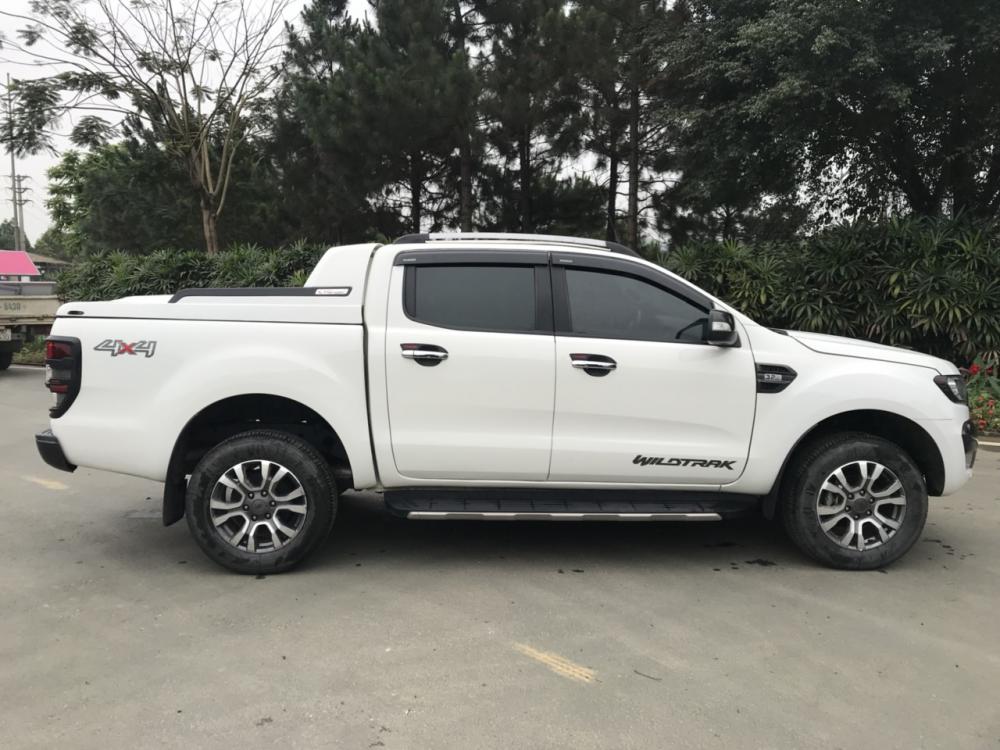 Ford Ranger 3.2 AT 4x4 2017 - Bán Ford Ranger Wildtrak 3.2 AT 4x4, sản xuất 2017, màu trắng