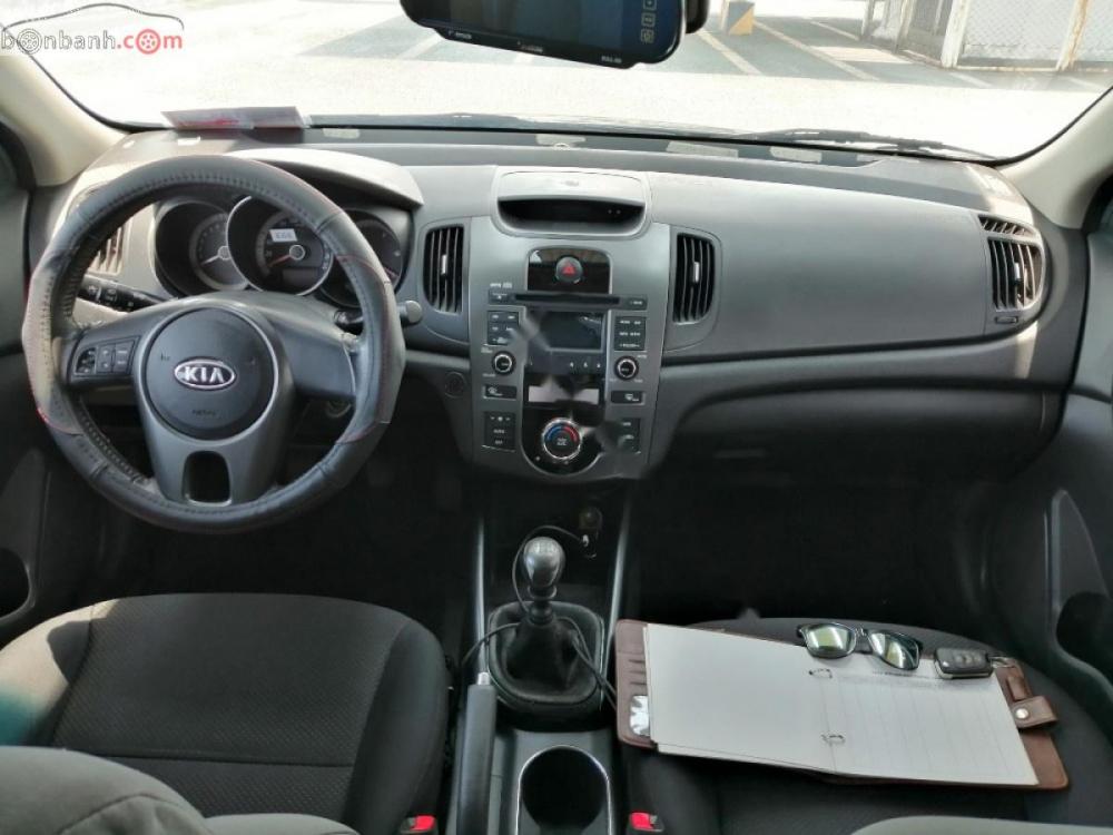 Kia Forte EX 2011 - Bán Kia Forte EX năm 2011, màu xám, giá 338tr