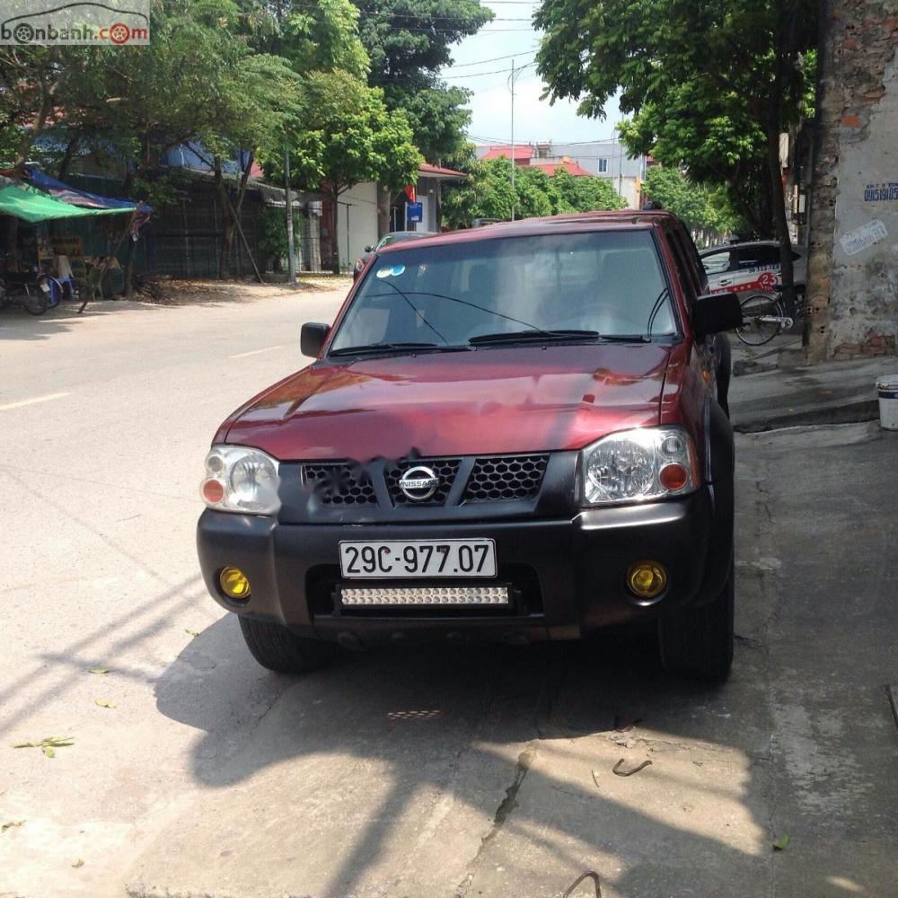 Nissan Navara 2.4 MT 4WD 2003 - Bán Nissan Navara 2.4 MT 4WD năm 2003, màu đỏ, nhập khẩu  