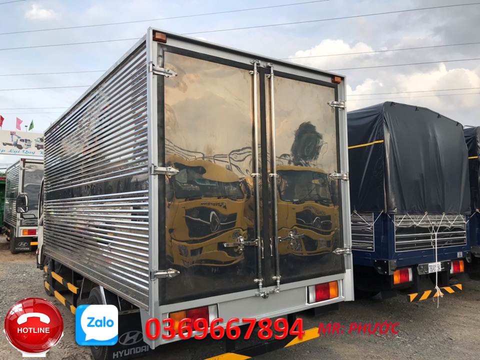 Xe tải 2,5 tấn - dưới 5 tấn 2019 - Xe tải Hyundai IZ65 thùng kín 3.5 tấn 