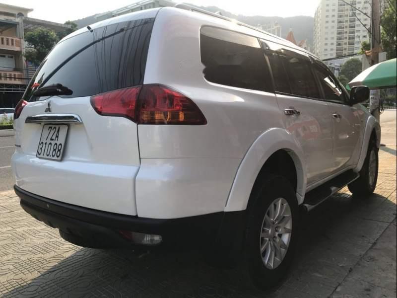 Mitsubishi Pajero   2012 - Bán xe Mitsubishi Pajero 2012, màu trắng, đã đi 57.000km