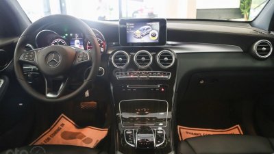 Mercedes-Benz GLC 2019 - Mercedes GLC200 mới giá tốt kèm quà hấp dẫn, hỗ trợ trả góp bao hồ sơ